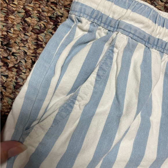 Aerie Cotton Blue and White Striped Shorts, Size XS - Picture 3 of 6